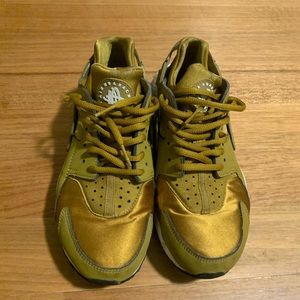 Air Huarache bronze ( women )